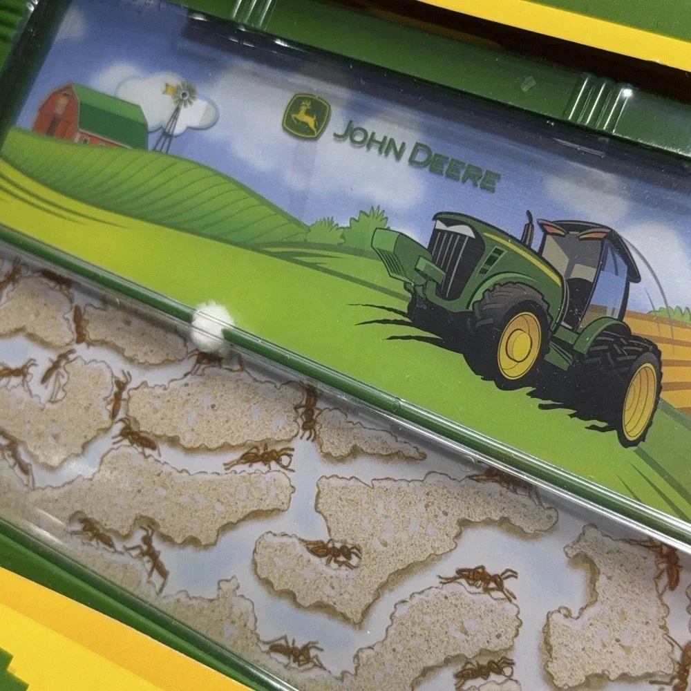 Uncle Milton S.T.E.M. John Deere Ant Farm Live Habitat Connectable Escape Proof